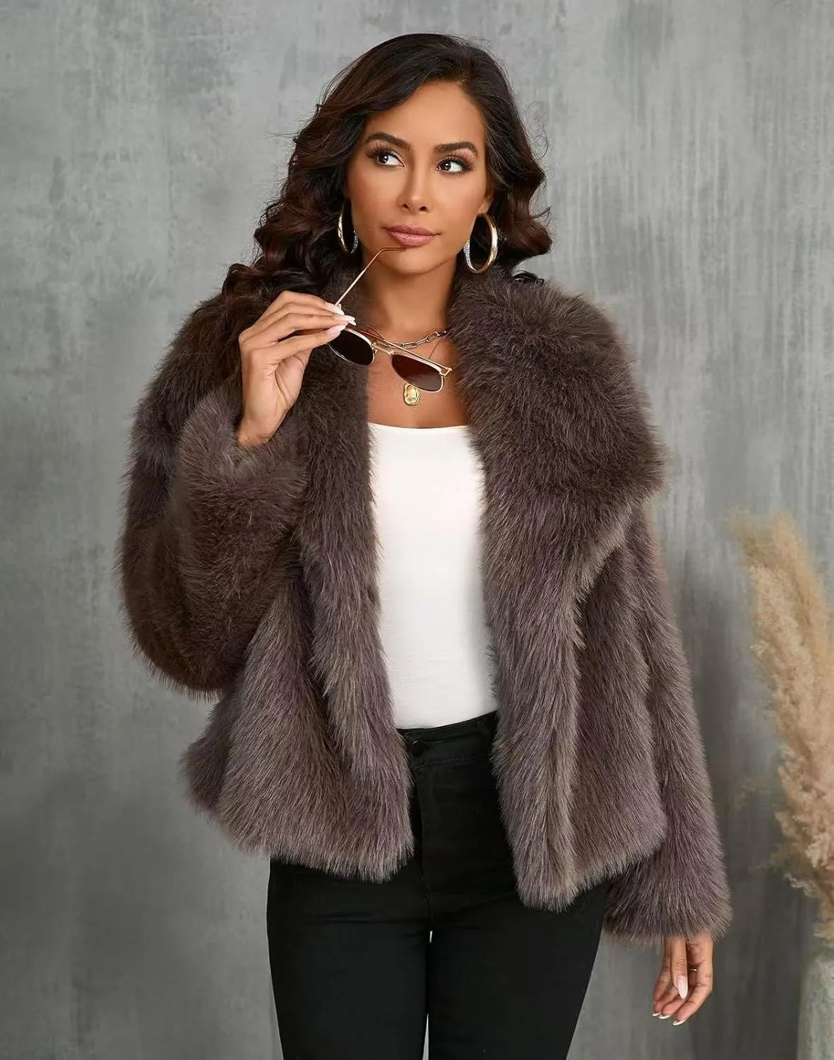 Women's Faux Fur Coat Cropped Fluffy Jacket Long Sleeve Open Front Shaggy Short Coat Outerwear