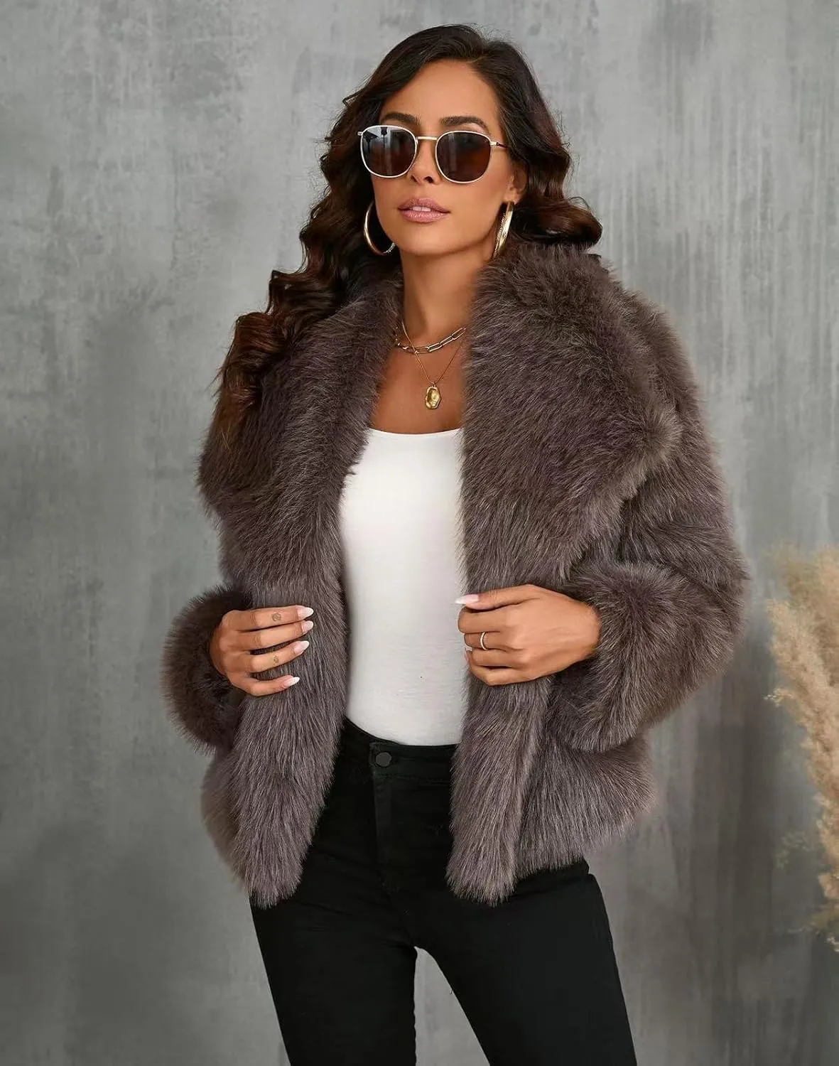 Women's Faux Fur Coat Cropped Fluffy Jacket Long Sleeve Open Front Shaggy Short Coat Outerwear